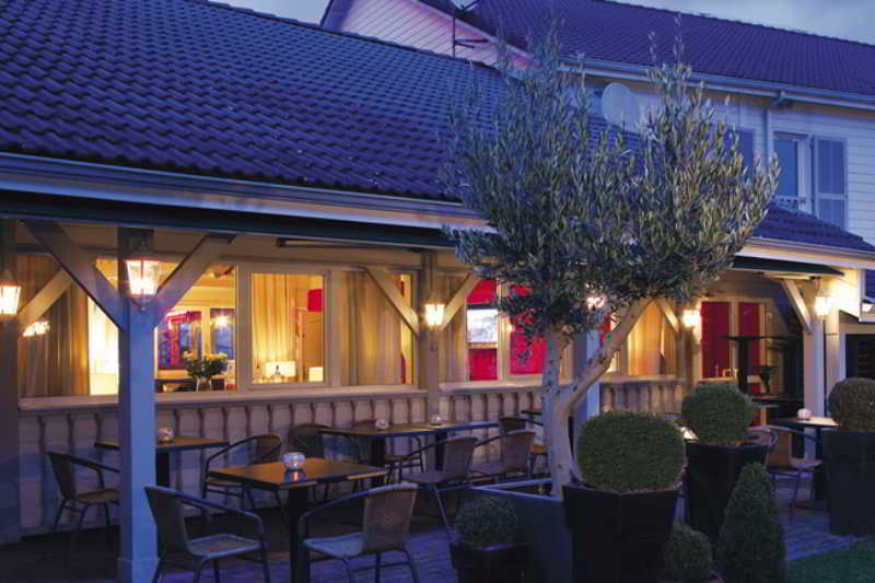 Western Acadie Paris Nord Villepinte Hotel 3*